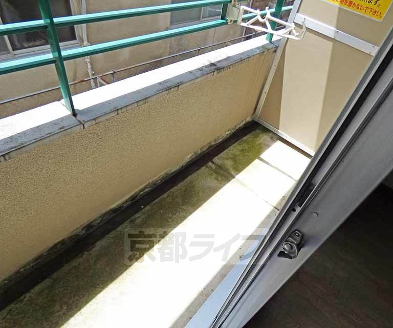 バルコニー　広いバルコニーです。