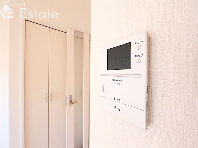 セキュリティ　モニター付きインターホン