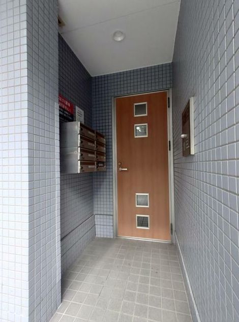 エントランス　エントランス