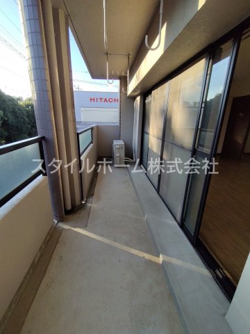 バルコニー　イメージ写真