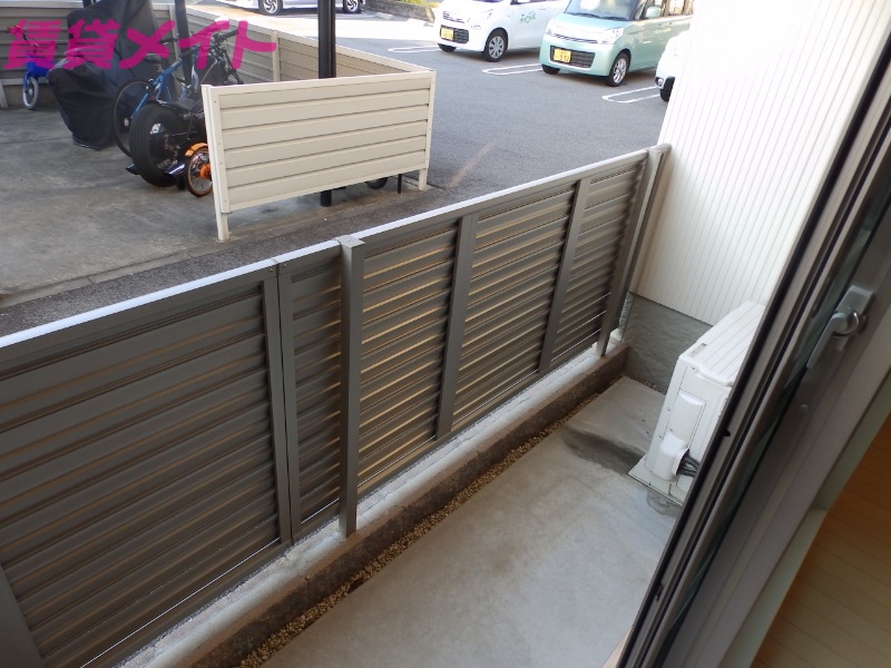 バルコニー　別部屋参考写真です