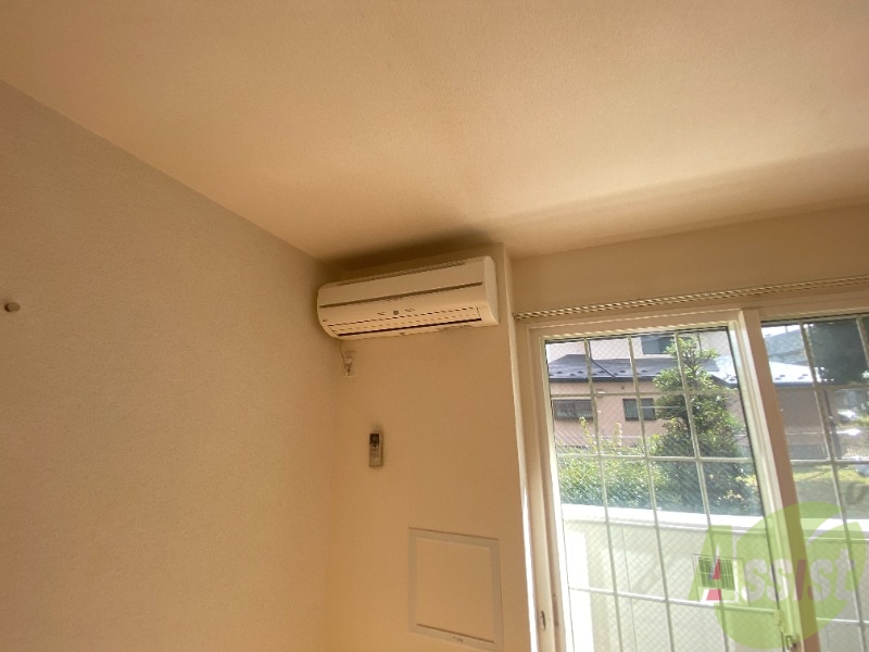 その他設備　エアコンが付いていますので寒暖対策もばっちり。