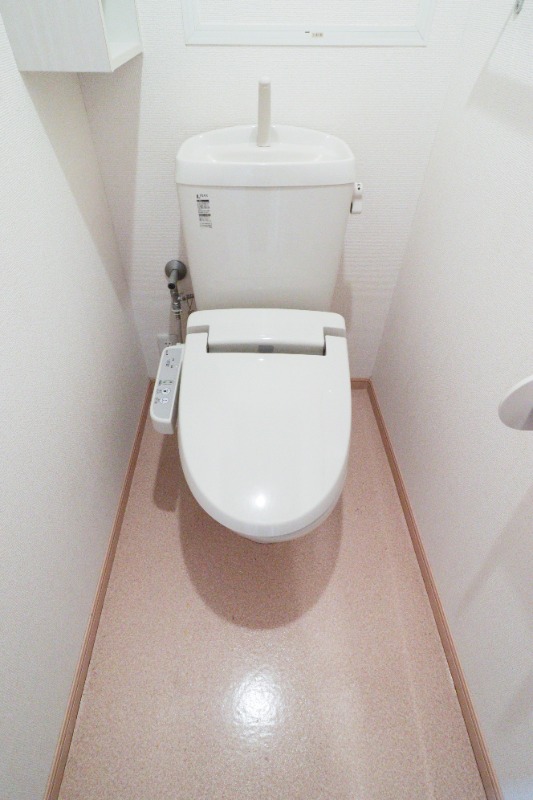 トイレ　図面と現状に相違がある場合には現状を優先