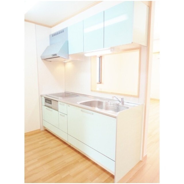 キッチン　３口ＩＨコンロ・グリル付