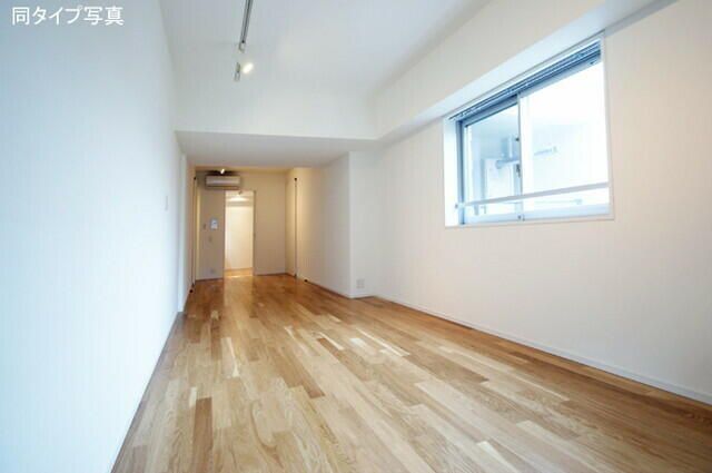 居室・リビング　同タイプ部屋　参考写真です