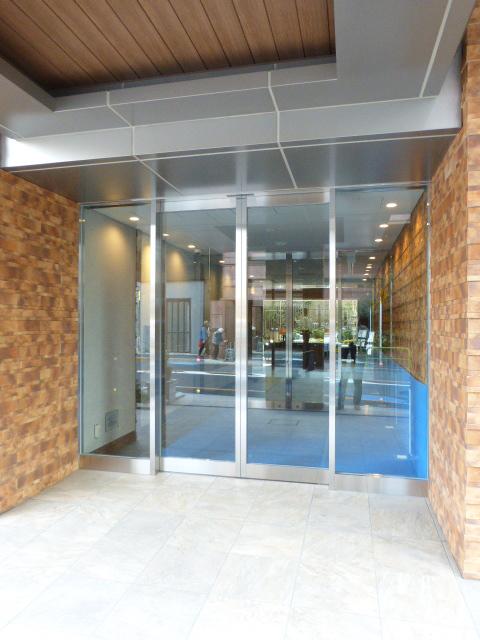 エントランス　エントランス