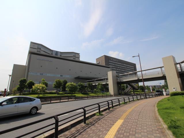 病院　関西医科大学付属枚方病院（病院）まで2011m