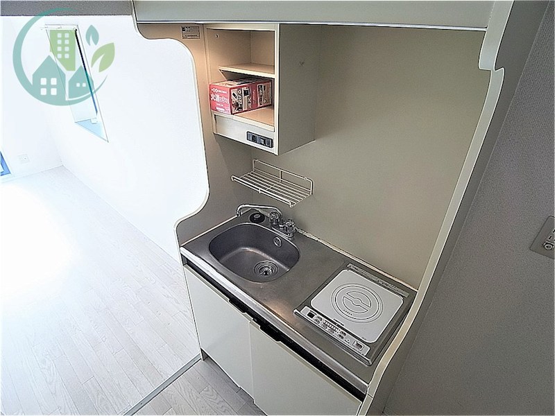 キッチン　メゾンド六甲パートII（電気コンロの可能性あり）