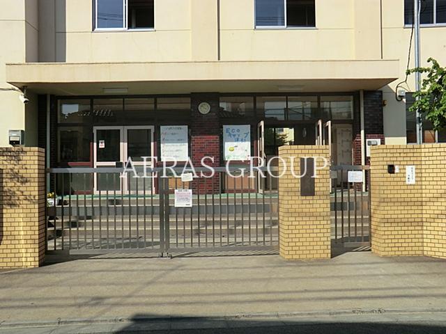 中学校　足立区立第十二中学校（中学校）まで1158m