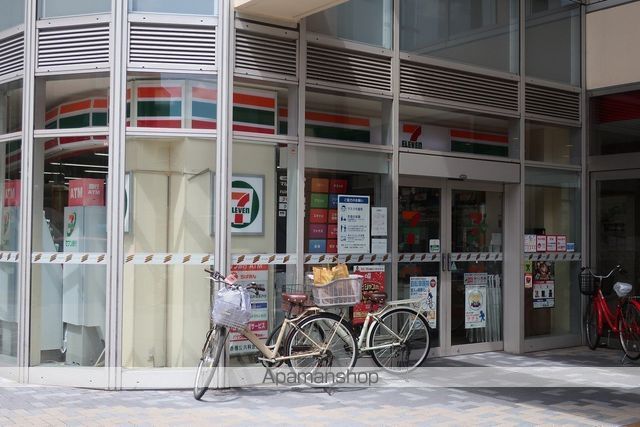 コンビニ　セブン－イレブン船橋本町１丁目店（コンビニ）まで355m