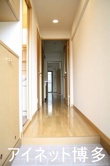 玄関　明るい玄関ですね