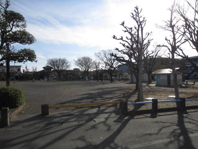 公園　池田島崎公園（公園）まで330m