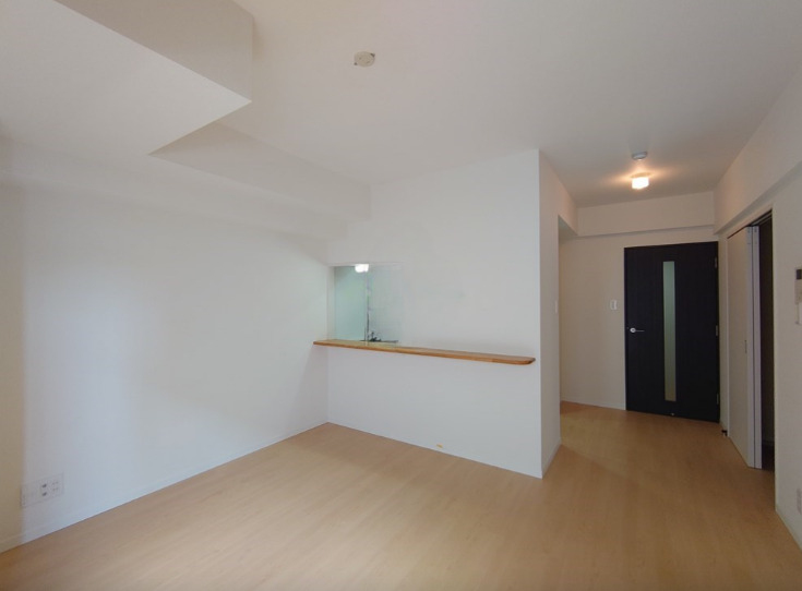 居室・リビング　ゆったり過ごせる居間です