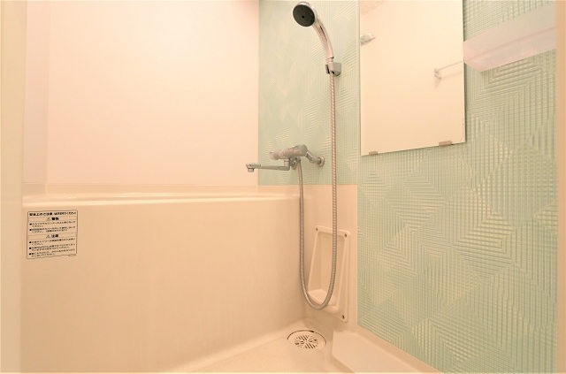 バス・シャワールーム　日々の疲れを癒やすリラックス空間