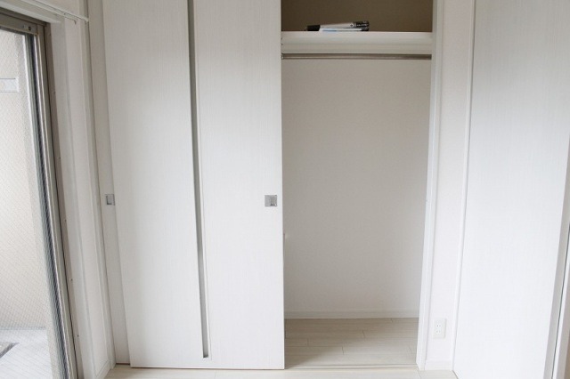 収納　奥行きのある収納スペース