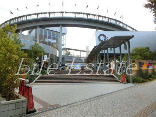 ショッピングセンター　もりのみやキューズモールBASE（ショッピングセンター）まで900m