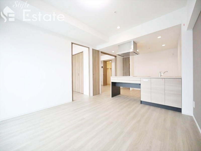 居室・リビング　内装