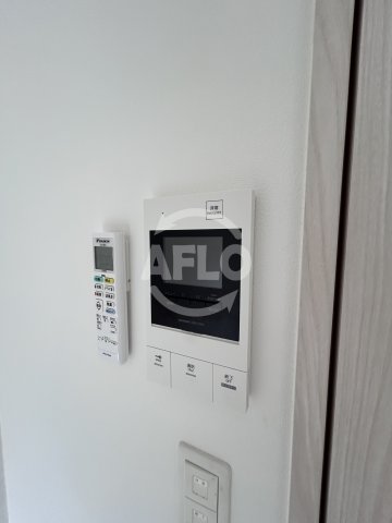 セキュリティ　プライマル新大阪　モニター付きインターホン