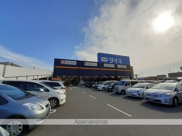 ホームセンター　ＤＣＭ御座店（ホームセンター）まで2600m