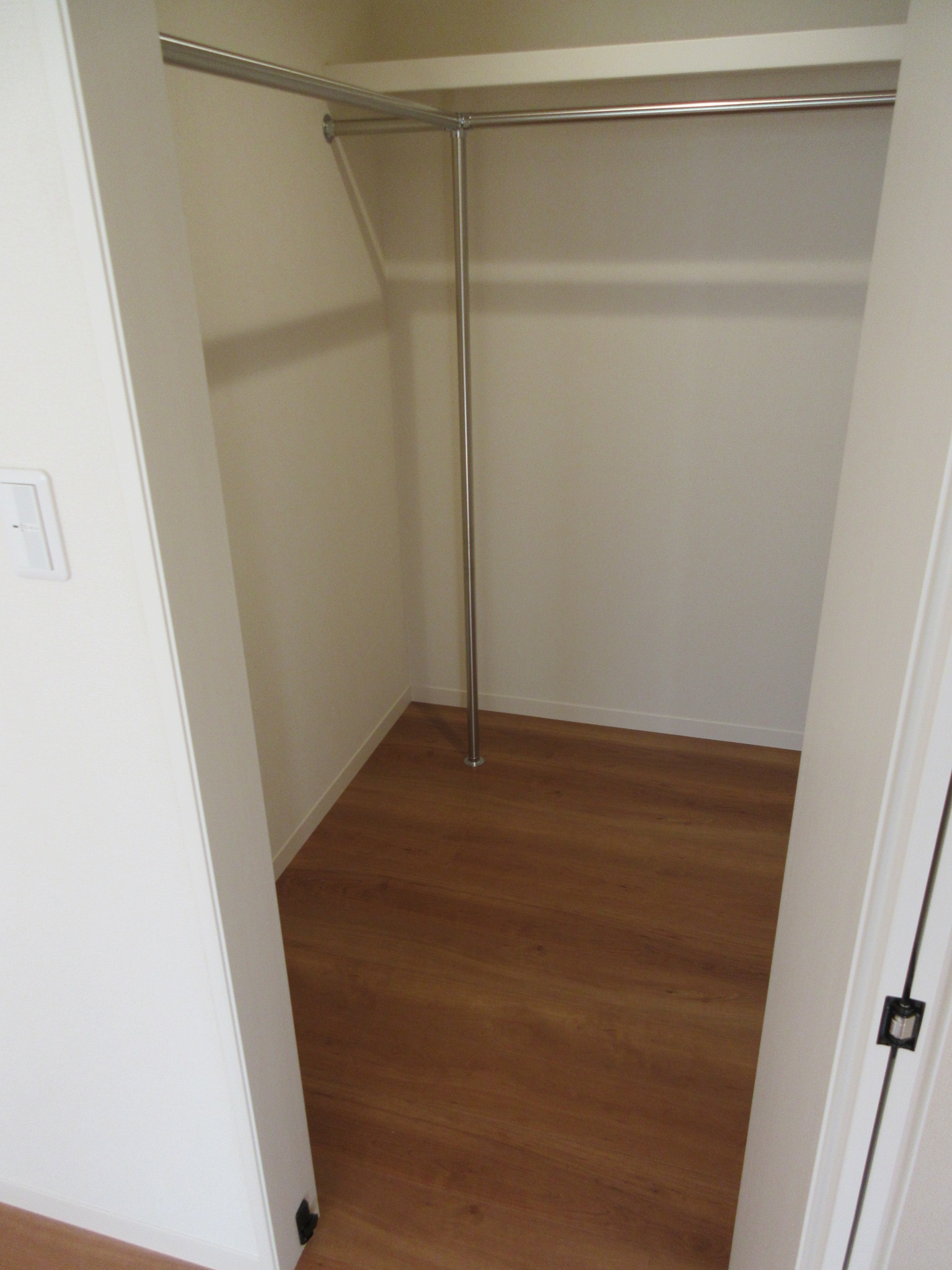 収納　ウォークインクローゼット