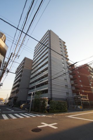 建物外観　オートロックマンションです