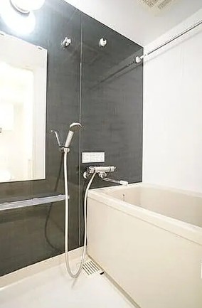 バス・シャワールーム　風呂