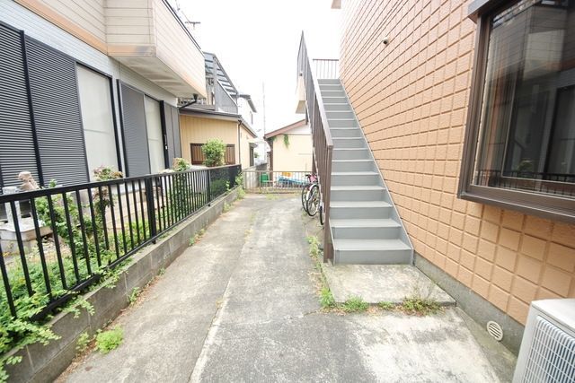 エントランス　★見学希望等はタウンハウジング中央林間店までお気軽に♪★