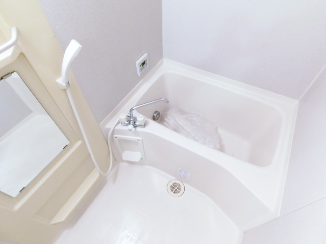 バス・シャワールーム　追い焚き付