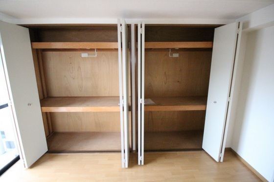 収納　※別号室の写真です。