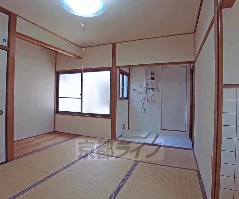 居室・リビング　お部屋の別角度です。