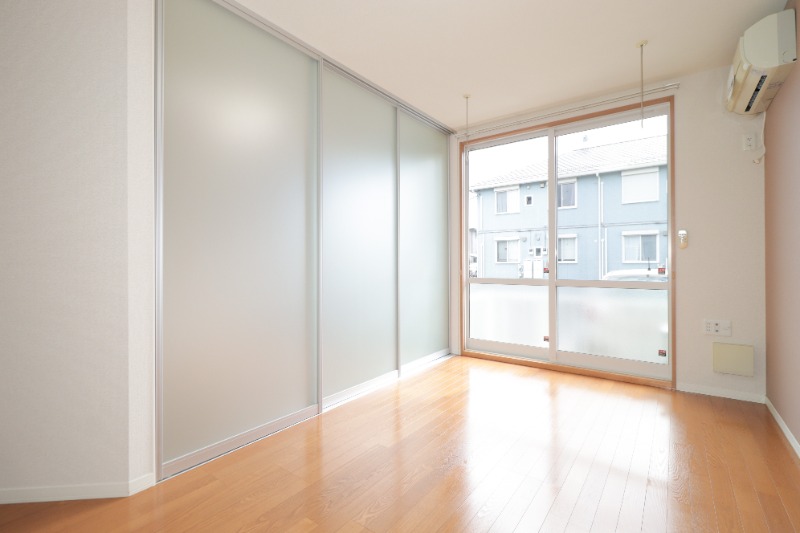 居室・リビング　図面と現状に相違がある場合には現状を優先