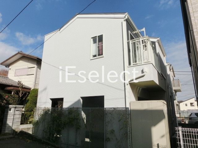 建物外観　静かな環境ですよ。