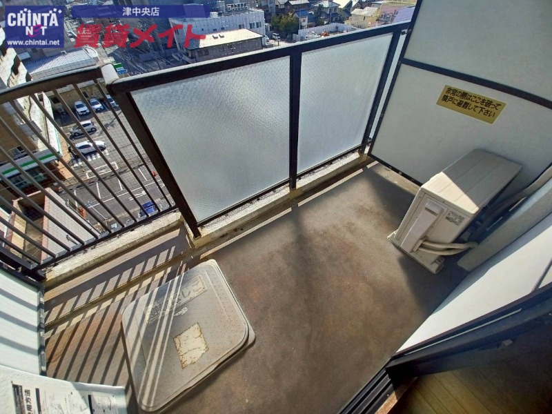 バルコニー　同物件別部屋の写真