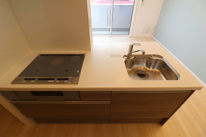 キッチン　対面式IH付システムキッチン