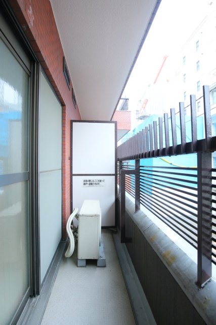 バルコニー　バルコニーがあります