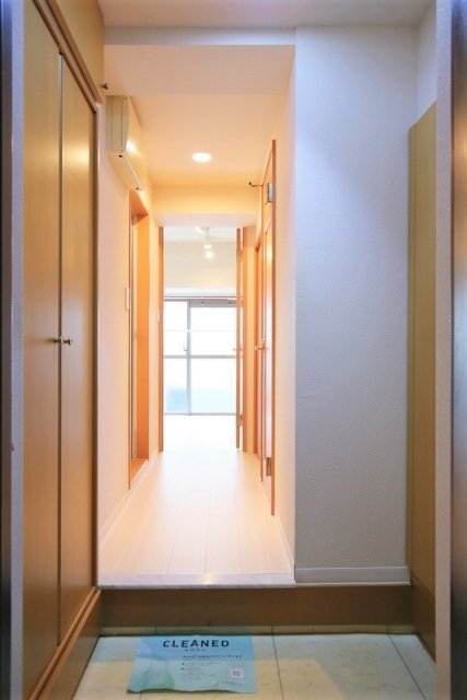 玄関　落ち着いた玄関です