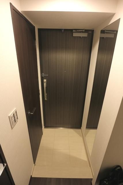 玄関　お部屋探しは株式会社　タウンハウジング　までお気軽にお問合…