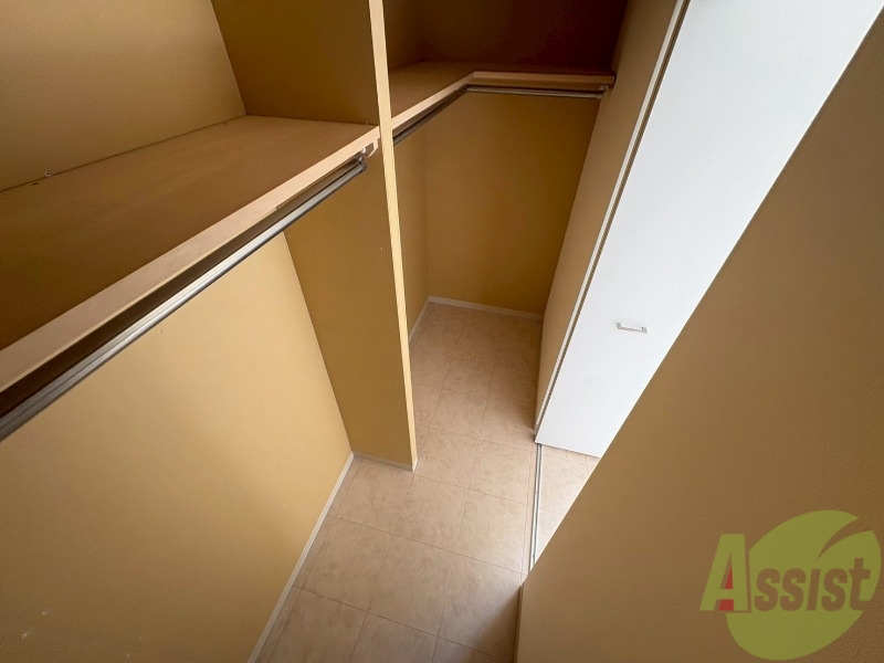 収納　洋室にはクローゼットがあるのですっきり片付きそうです。