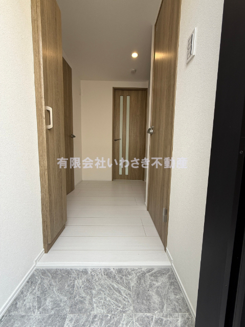 玄関　同タイプ別部屋参考写真