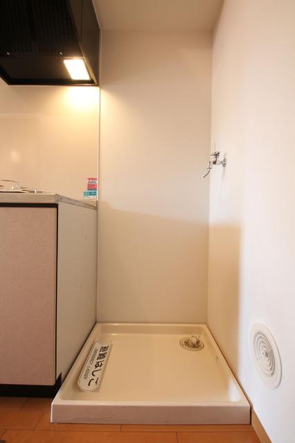 その他設備　設備　洗濯機置場※同物件・同仕様画像