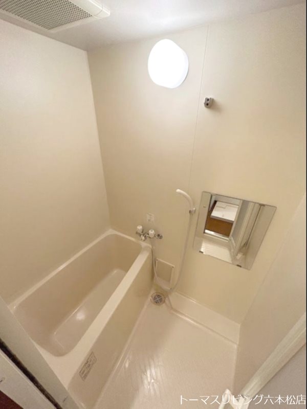 バス・シャワールーム　※同タイプ別号室写真