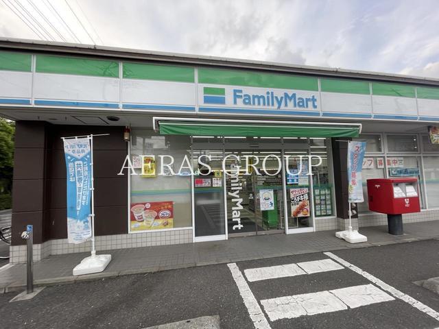 コンビニ　ファミリーマート 川口元郷店（コンビニ）まで501m