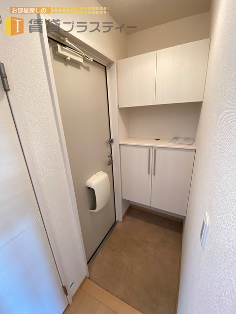 玄関　収納付きの玄関