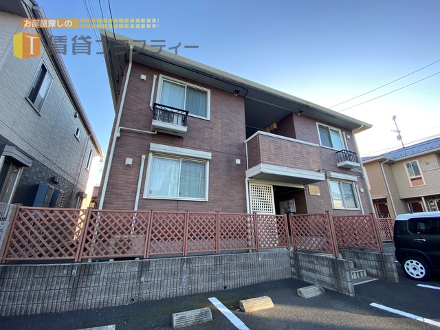 建物外観　ロイヤルヒルズ群の内の一つ。