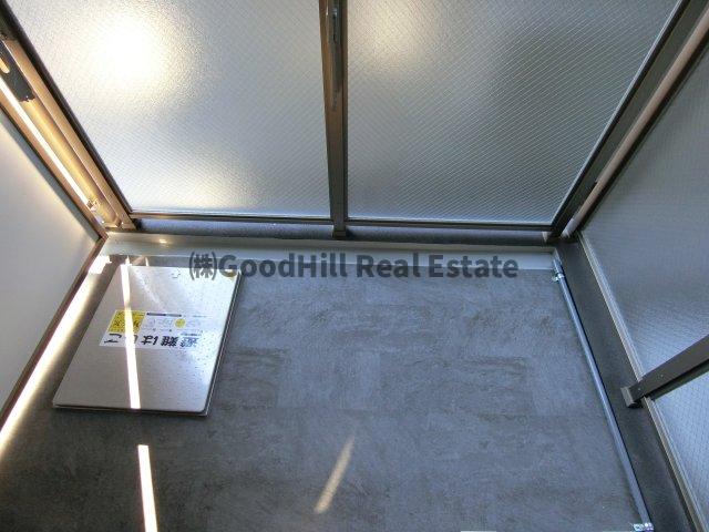 バルコニー　セレニテ新大阪グランデ　シュッド