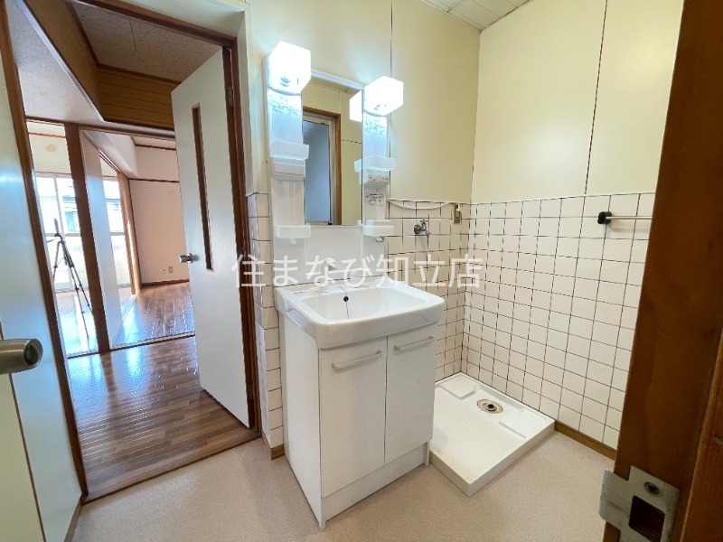 洗面設備　同型別部屋写真