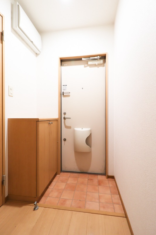 玄関　図面と現状に相違がある場合には現状を優先