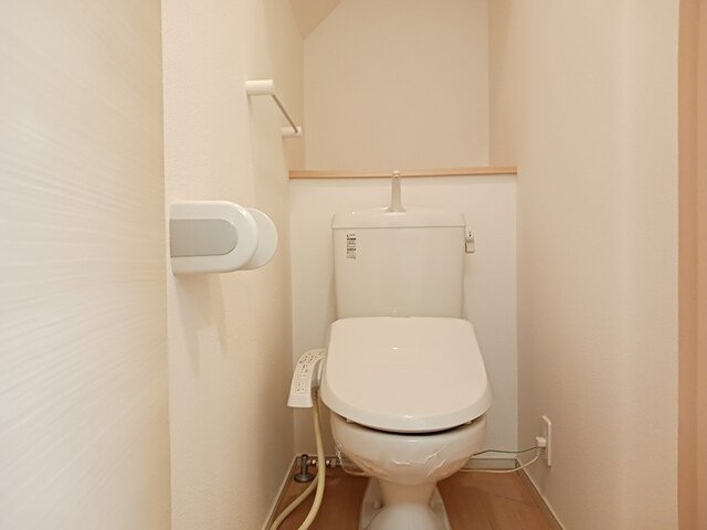 トイレ　シンプルで使いやすいトイレです