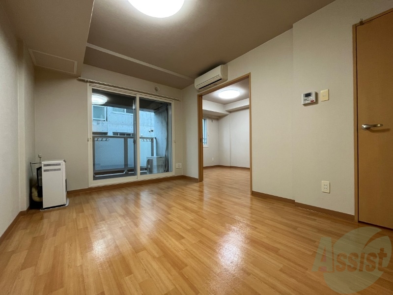 居室・リビング　広くてキレイなお部屋が広がっていて、充実した生活が送れそう。