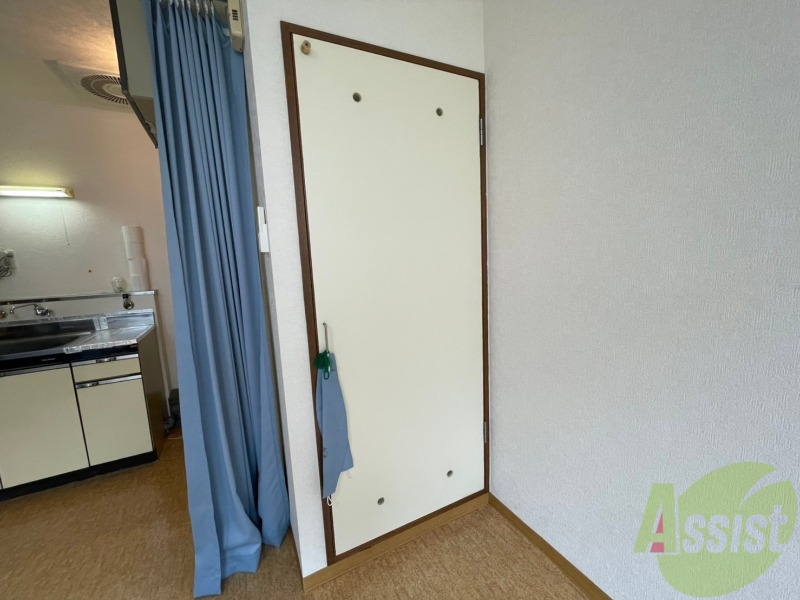 収納　クローゼットがありました。お洋服や荷物はここへ